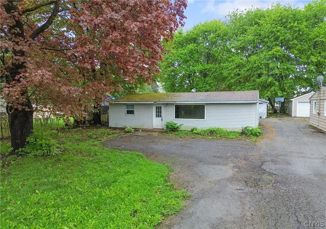 33rd image of 103 Stinson St, Syracuse, NY 13209 | MLS# S1679594