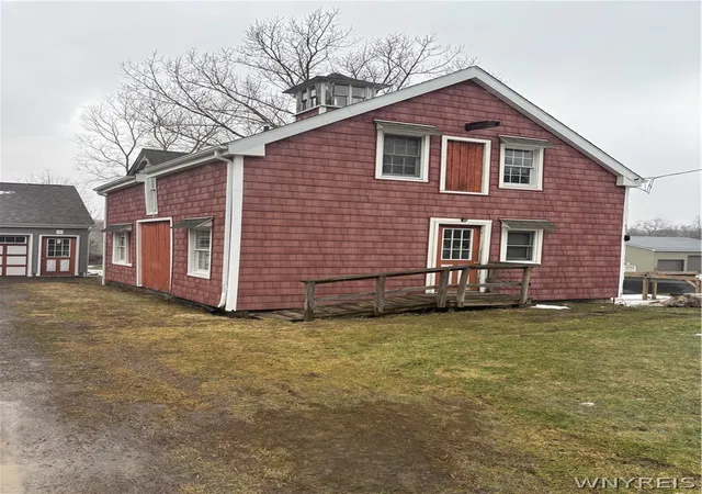 1st image of 5370 Chestnut Ridge Rd, Orchard Park, NY 14127 | MLS# B1679020