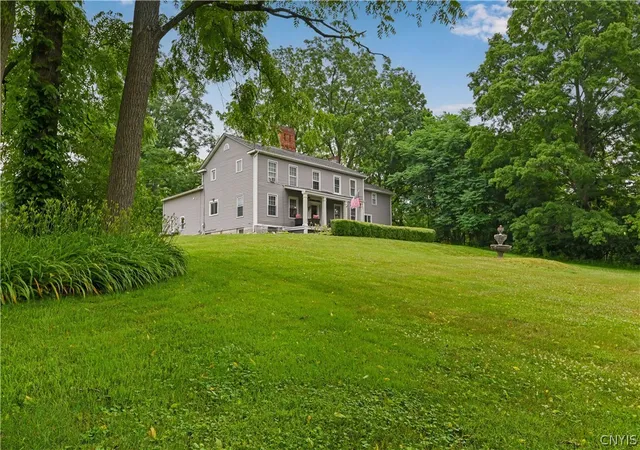 Photo 5 of Single family home for sale at 6188 Lake St, Cayuga, NY 13034 | MLS# S1676564 | Listing updated on 2026-06-15