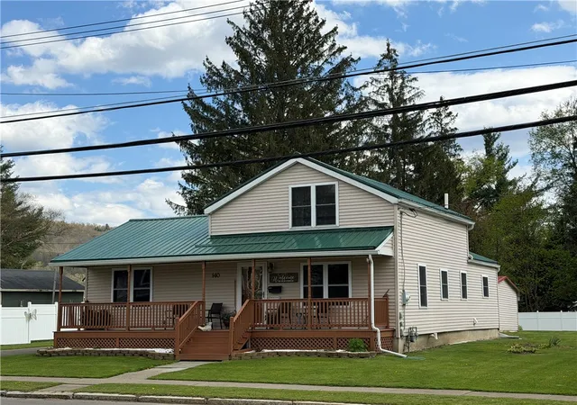 1st image of 140 E Main St, Norwich, NY 13815 | MLS# R1679637