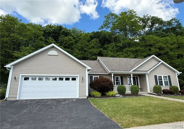Photo 3 of Single family home for sale at 404 Tamarack, Hamilton, NY 13346 | MLS# S1678990 | Listing updated on 2026-07-28