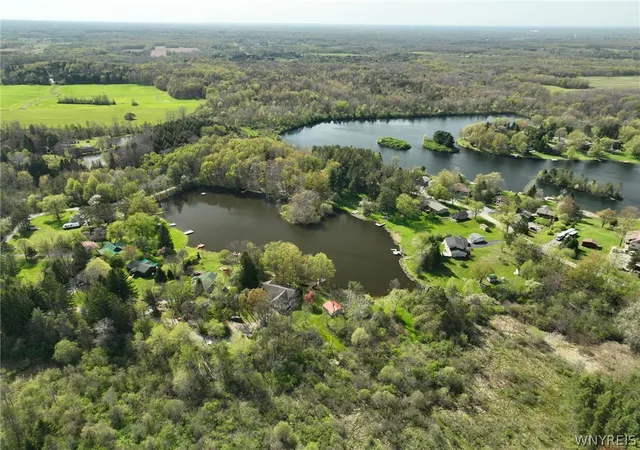 Homes for sale in Bennington, NY | 86 Little Lake Rd, Bennington, NY 14004 | MLS# B1679566