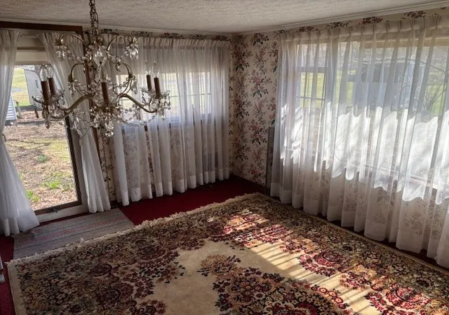 4th image of 380 N Greece Rd, Greece, NY 14468 | MLS# R1679563
