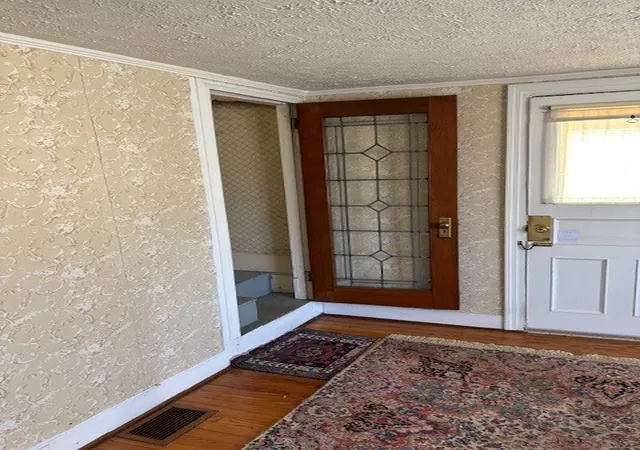 5th image of 380 N Greece Rd, Greece, NY 14468 | MLS# R1679563