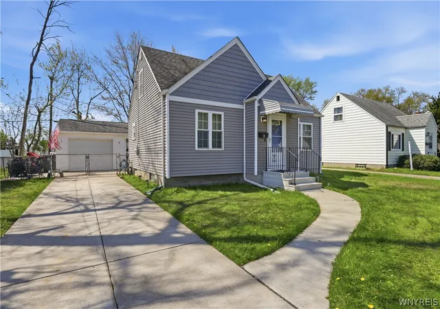 Photo 3 of Sale Pending at 11 Airview Ter, Depew, NY 14043 | MLS# B1679558 | Listing updated on 2026-07-31