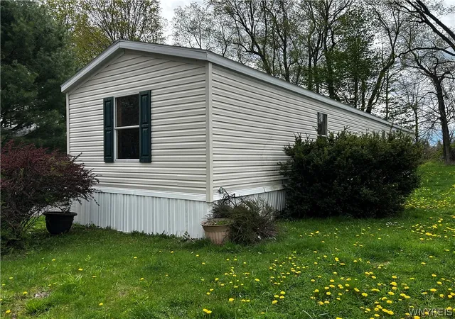Homes for sale in Gainesville, NY | 111 Warsaw Blvd #15, Gainesville, NY 14550 | MLS# B1678767