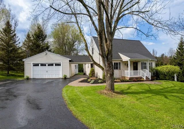 Homes for sale in Hamilton, NY | 7175 Horton Rd, Hamilton, NY 13346 | MLS# S1679753