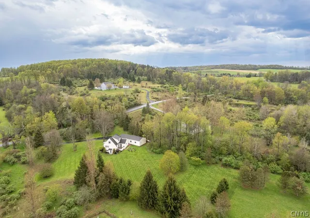 Homes for sale in Hamilton, NY | 7175 Horton Rd, Hamilton, NY 13346 | MLS# S1679753