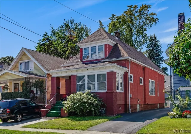 Photo 2 of Single family home for sale at 148 Deerfield Ave, Buffalo, NY 14215 | MLS# B1679871 | Listing updated on 2026-07-23