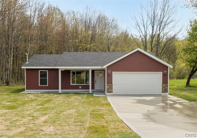 Homes for sale in Marcy, NY | 6590 Fox Rd, Marcy, NY 13403 | MLS# S1679656