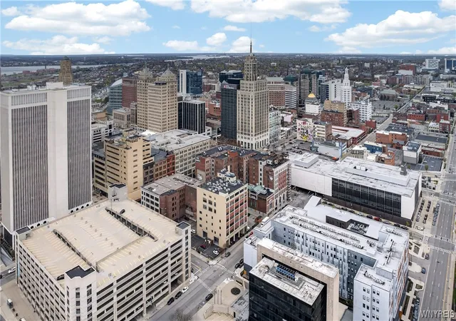 Homes for sale in Buffalo, NY | 210 Ellicott St #403, Buffalo, NY 14203 | MLS# B1674504