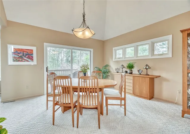 4th image of 38 Sycamore Ridge, Honeoye Falls, NY 14472 | MLS# R1678614