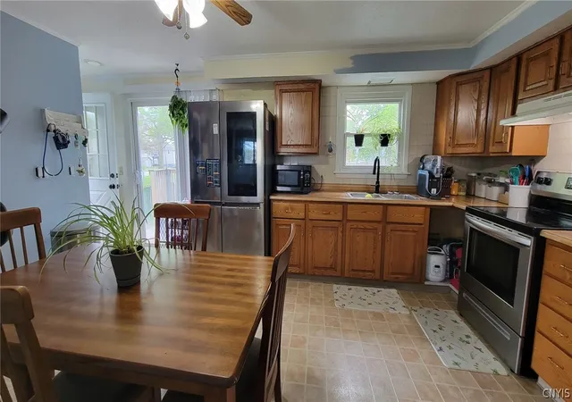 Homes for sale in Cortland, NY | 165 Elm St, Cortland, NY 13045 | MLS# S1676475