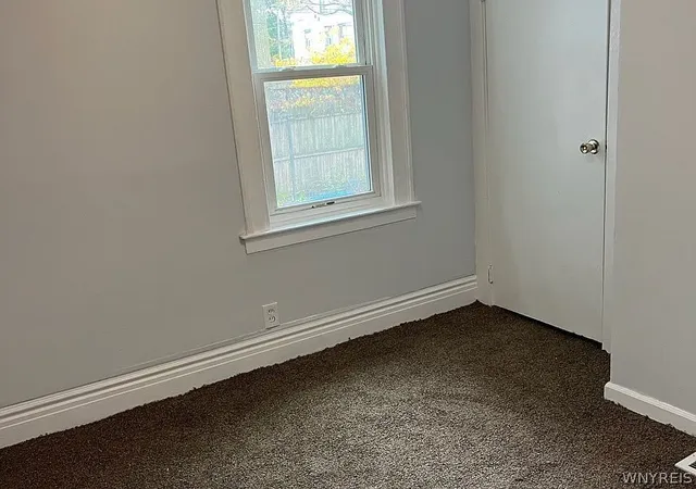Homes for sale in Buffalo, NY | 227 14Th St, Buffalo, NY 14213 | MLS# B1679694