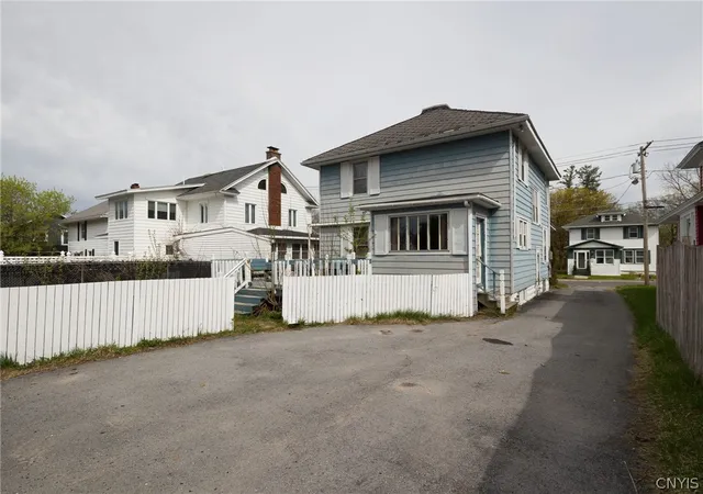 Homes for sale in Watertown City, NY | 170 Haley St, Watertown City, NY 13601 | MLS# S1680022