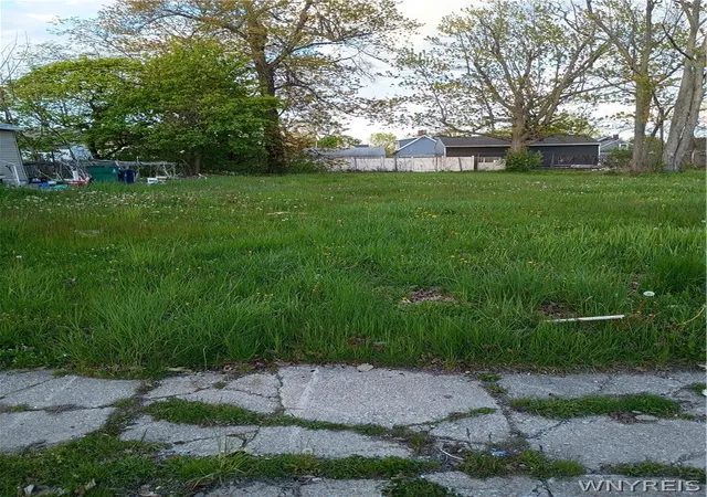 1st image of 109 E Parade Ave, Buffalo, NY 14211 | MLS# B1679702