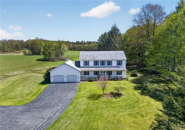 Homes for sale in Granby, NY | 1846 County Route 8, Granby, NY 13126 | MLS# S1679199