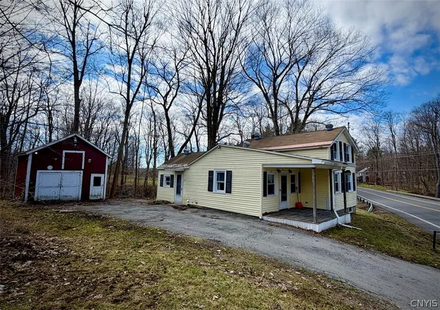 Homes for sale in Volney, NY | 3347 County Route 57, Volney, NY 13126 | MLS# S1680016