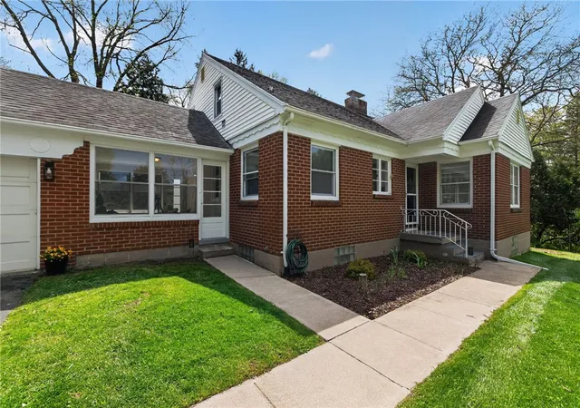 Homes for sale in Penfield, NY | 2539 Browncroft Blvd, Penfield, NY 14625 | MLS# R1679981
