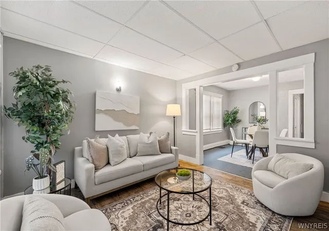 2nd image of 213 Westminster Ave, Buffalo, NY 14215 | MLS# B1680074