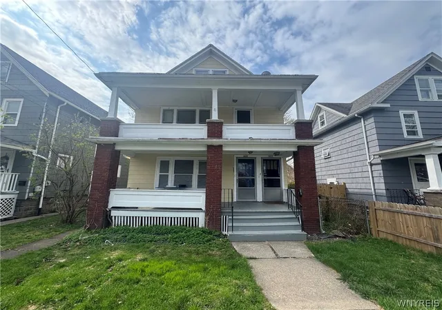 1st image of 2419 Whitney Ave, Niagara Falls, NY 14301 | MLS# B1679938