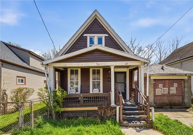 1st image of 67 Halbert St, Buffalo, NY 14214 | MLS# B1679744