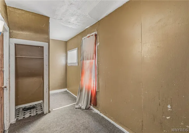48th image of 67 Halbert St, Buffalo, NY 14214 | MLS# B1679744