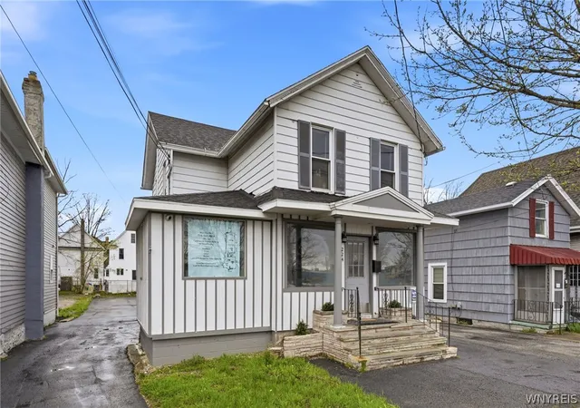 Listing Photo 4 - Condo for sale in building located at 224 Ellicott St, Batavia, NY 14619