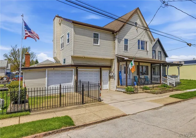 Photo 2 of Multi family home for sale at 34 Alabama St, Buffalo, NY 14204 | MLS# B1680220 | Listing updated on 2026-08-01