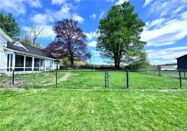 Homes for sale in Camden, NY | 933 Hillsboro Rd, Camden, NY 13316 | MLS# S1679717