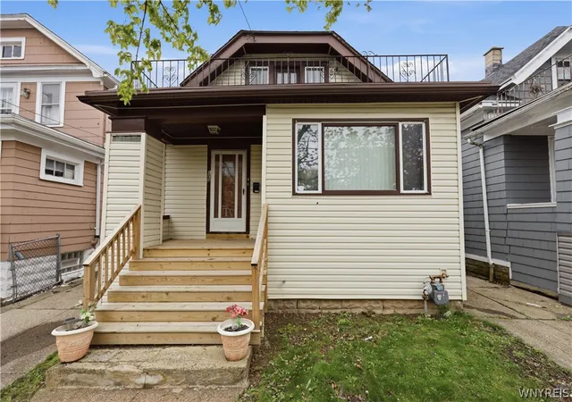 Homes for sale in Buffalo, NY | 123 Rounds Ave, Buffalo, NY 14215 | MLS# B1680224