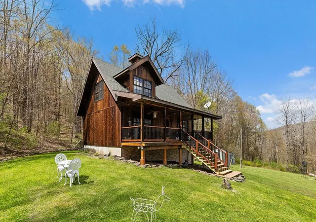 Homes for sale in Andes, NY | 9766 County Hwy 2, Andes, NY 13731 | MLS# R1671176