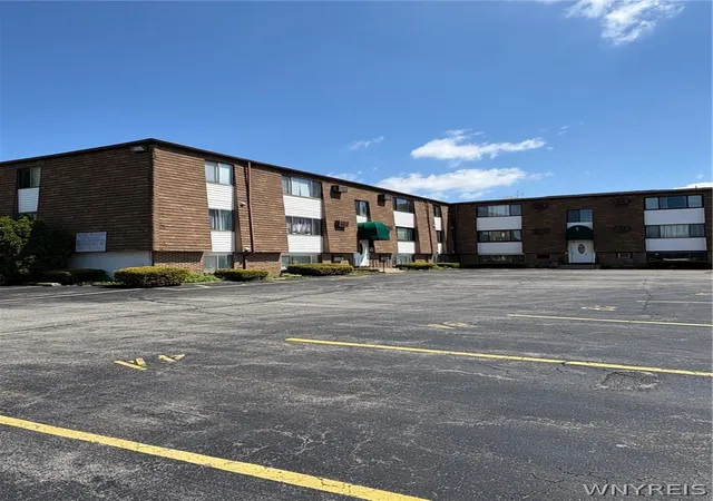 Homes for sale in Niagara Falls, NY | 51 S 86Th St #9A, Niagara Falls, NY 14304 | MLS# B1680286
