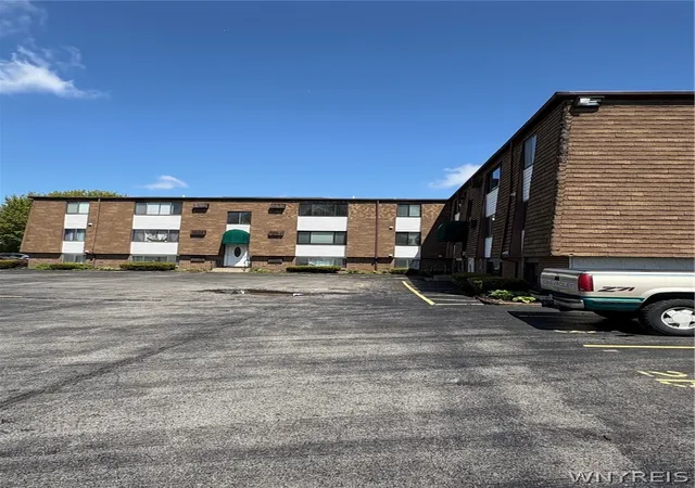 Homes for sale in Niagara Falls, NY | 51 S 86Th St #9A, Niagara Falls, NY 14304 | MLS# B1680286