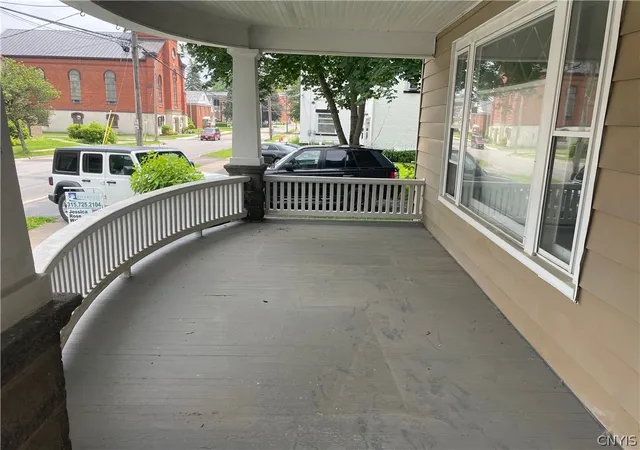 Homes for sale in German Flatts, NY | 61 2Nd St, German Flatts, NY 13357 | MLS# S1680293