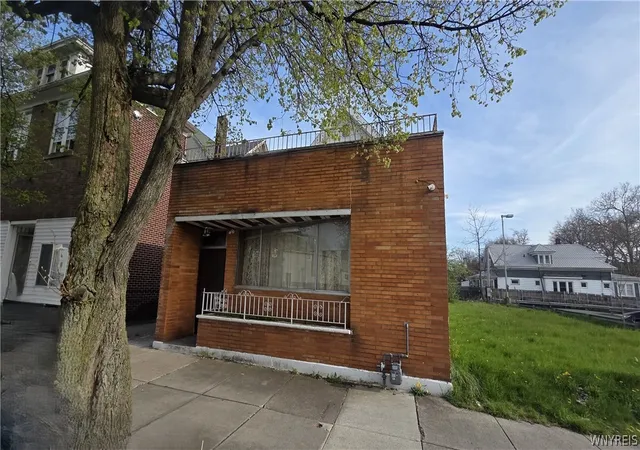 Homes for sale in Buffalo, NY | 1115 E Lovejoy St, Buffalo, NY 14206 | MLS# B1679689
