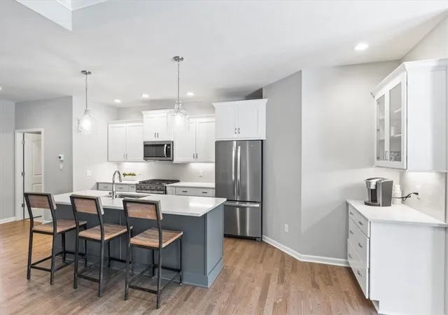 4th image of 107 Cedarway Cir #410, Webster, NY 14580 | MLS# R1680382