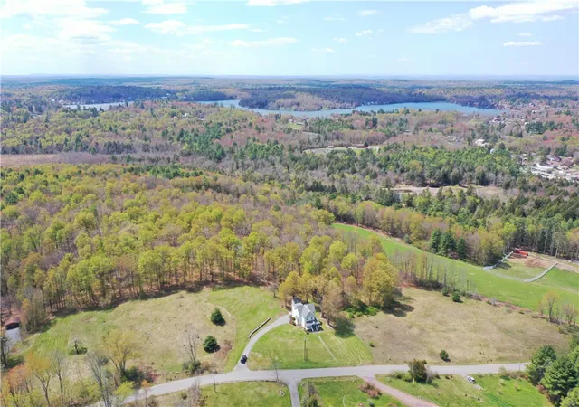 Photo 3 of Single family home for sale at 70 Royce Rd, Kauneonga Lake, NY 12749 | MLS# R1680379 | Listing updated on 2026-05-09