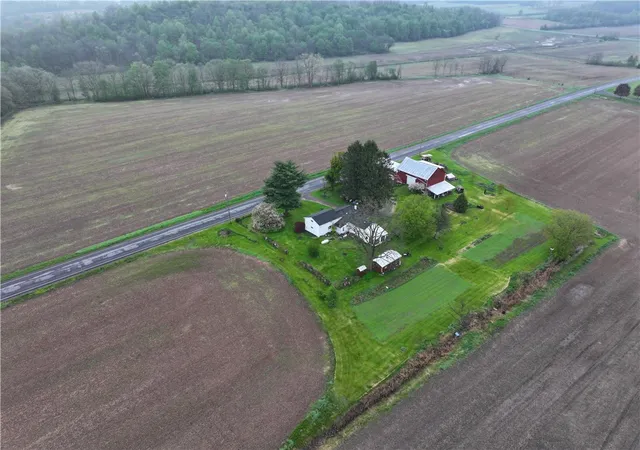 Homes for sale in Galen, NY | 1537 Tyre Rd, Galen, NY 14433 | MLS# R1680413
