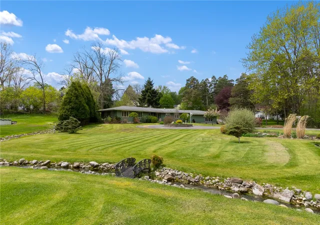 Photo 4 of Sale Pending at 1 White Springs Cir, Geneva, NY 14456 | MLS# R1679085 | Listing updated on 2026-07-20