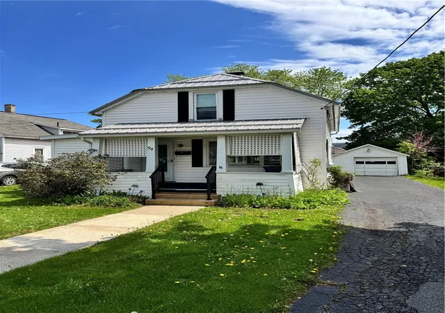 Homes for sale in Elmira, NY | 94 Oakwood Ave, Elmira, NY 14903 | MLS# R1680472