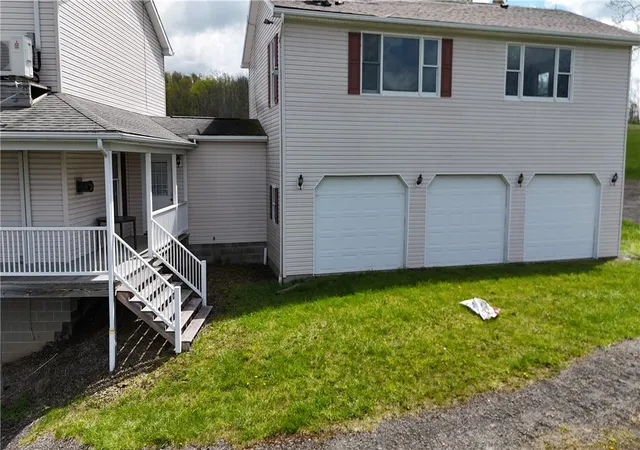 4th image of 8625 Oakland Rd, Nunda, NY 14517 | MLS# R1680483