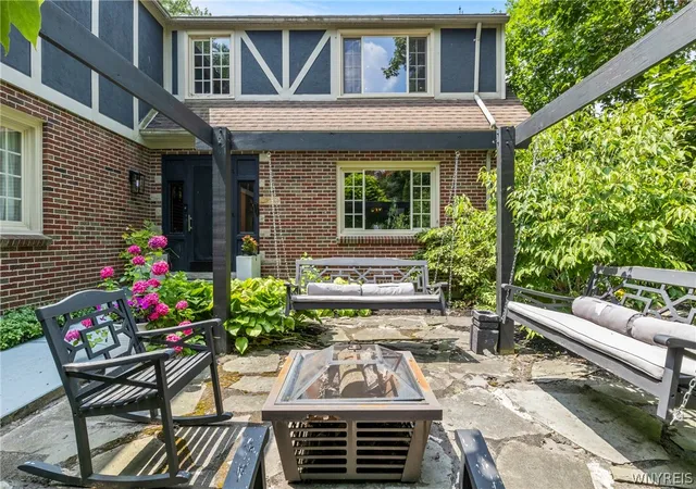 5th image of 5082 Woodland Dr, Lewiston, NY 14092 | MLS# B1680396