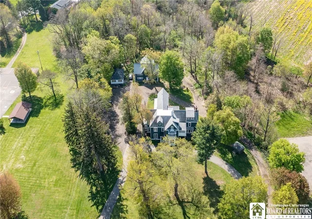 3rd image of 238 E Main St, Westfield, NY 14787 | MLS# R1680077