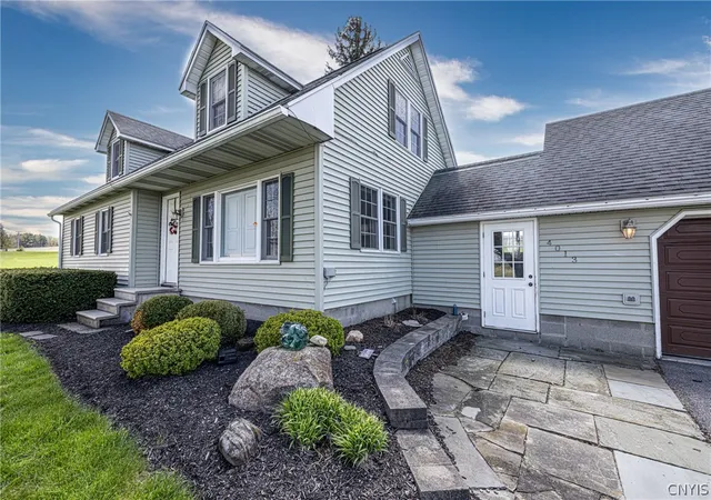 Homes for sale in Niles, NY | 4013 Twelve Corners Rd, Niles, NY 13118 | MLS# S1671980