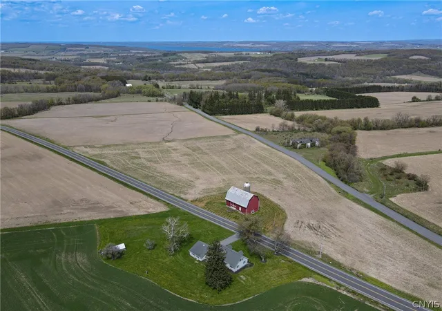 Homes for sale in Niles, NY | 4013 Twelve Corners Rd, Niles, NY 13118 | MLS# S1671980