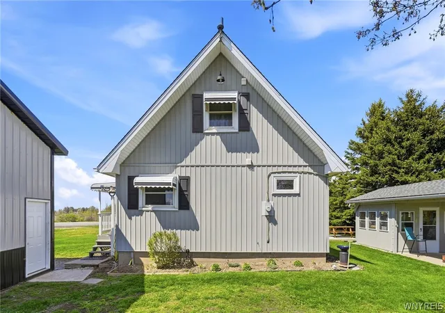 4th image of 8398 Lower Lake Rd, Somerset, NY 14012 | MLS# B1679953