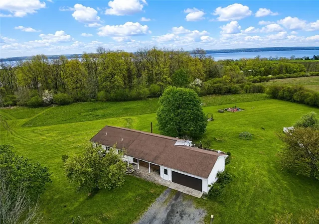 Homes for sale in Geneva Town, NY | 300 Turk Rd, Geneva Town, NY 14456 | MLS# R1680438