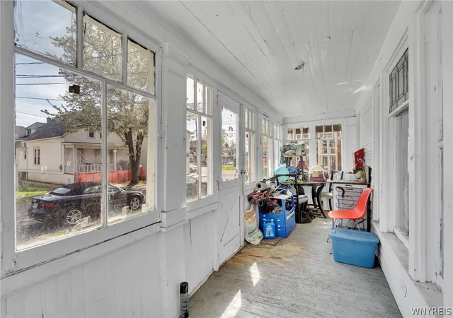 2nd image of 124 Ludington St, Buffalo, NY 14206 | MLS# B1679584