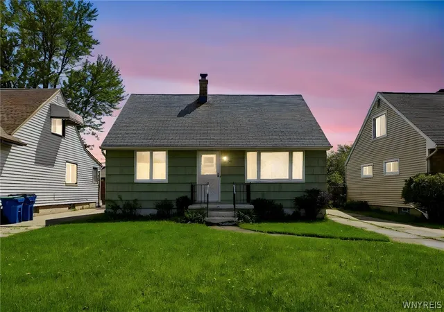 Homes for sale in Amherst, NY | 157 Margaret Rd, Amherst, NY 14226 | MLS# B1680599